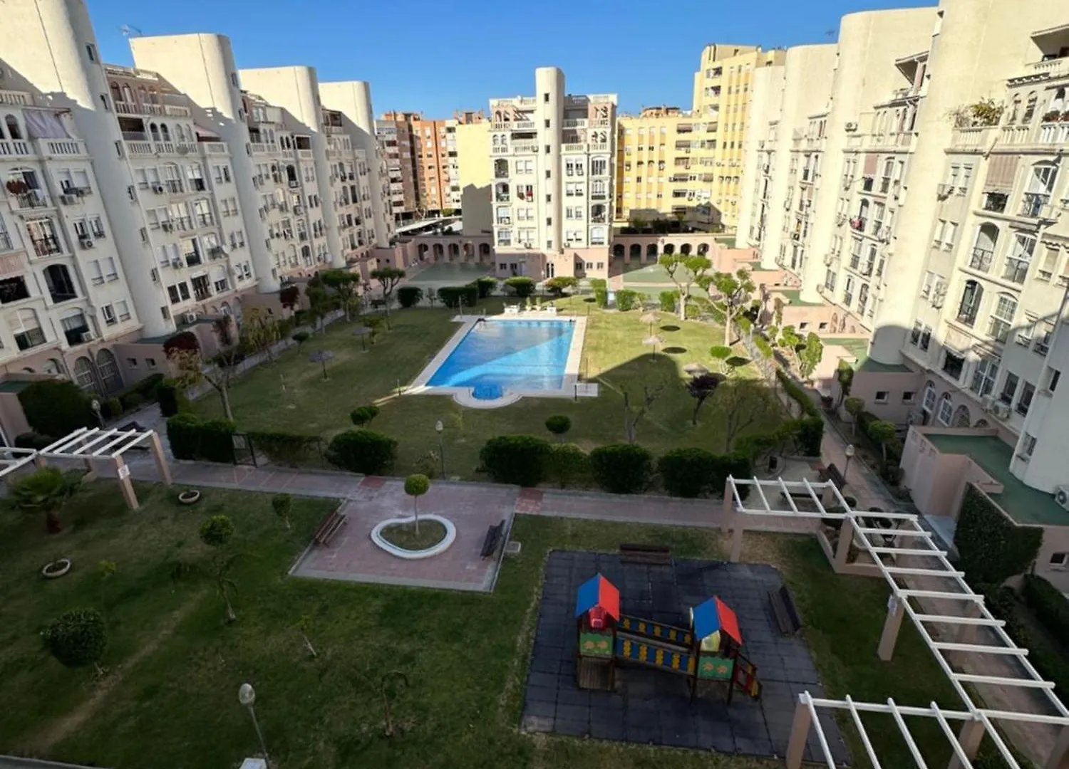 Apartment Alexandru Suites Torremolinos